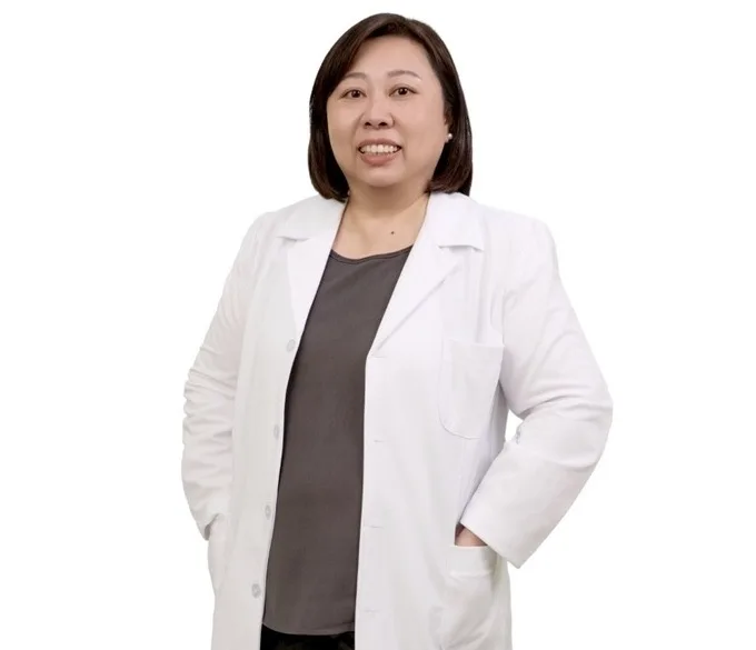 以法大聽語中心創辦人秀雯老師肖像照